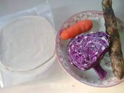 Make Hand grab cake step 0