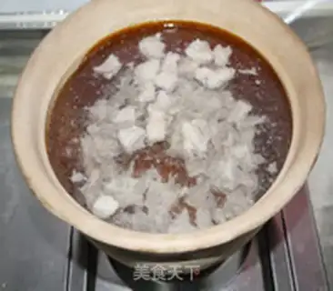 Make Yellow lamb soup step 5