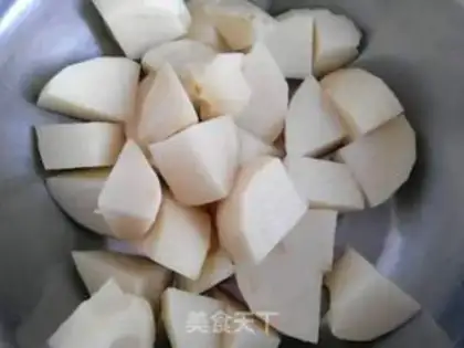 Make Chicken leg and potatoes step 1