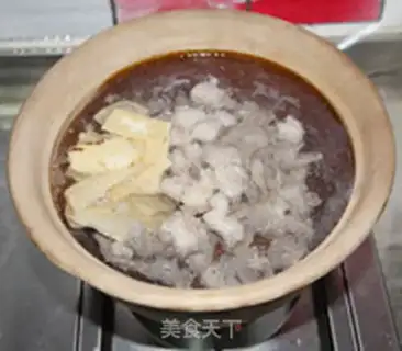 Make Yellow lamb soup step 6