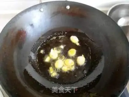 Make Chicken leg and potatoes step 2