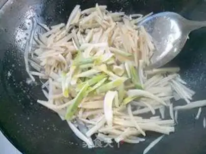 Make Garlic fried silk step 5