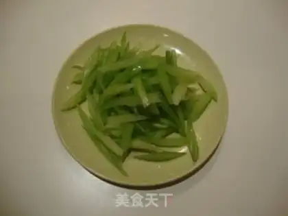 Make Celery cashew shrimp step 0