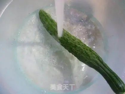 Make The cucumbers step 1