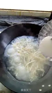 Make Lazy spicy soup step 2
