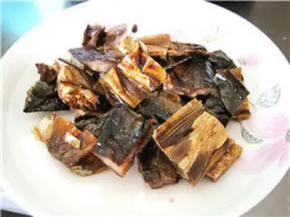 Make Delicious saline fish step 1