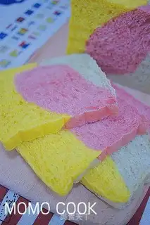 Make Three-colour toast step 4