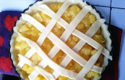Make Sweet pineapple pie step 5