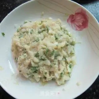 Make Pork cabbage dumplings step 2