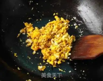 Make Pineapple rice step 4