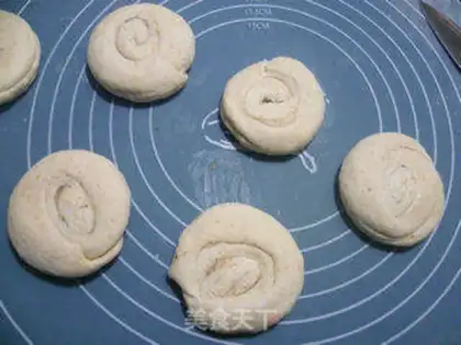 Make Pretzel sesame pancakes step 8