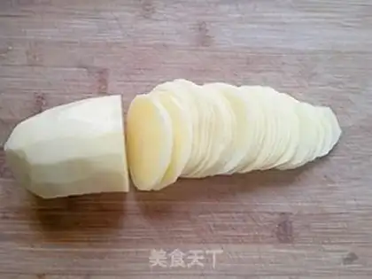 Make A carrot with potatoes step 2