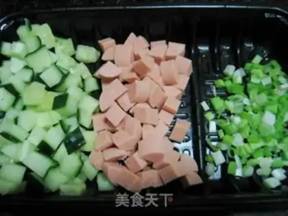 Make Cucumber ham and rice step 0