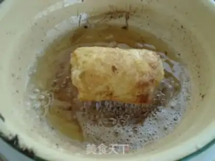 Make Toast banana rolls step 8