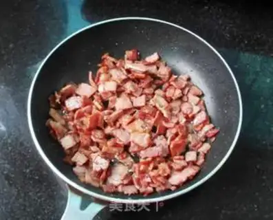 Make Spinach bacon pizza step 3