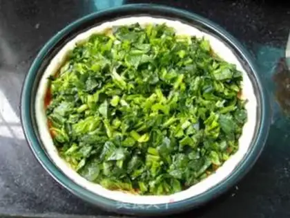 Make Spinach bacon pizza step 8