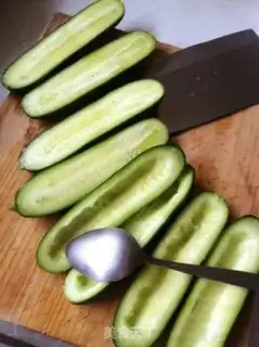 Make Crab cucumber soup step 0