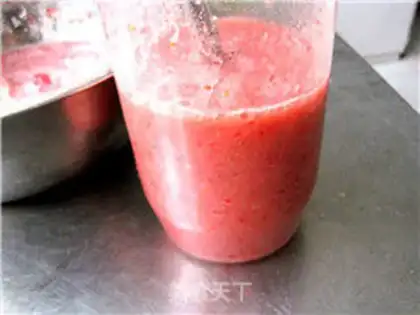 Make Strawberry sauce step 1