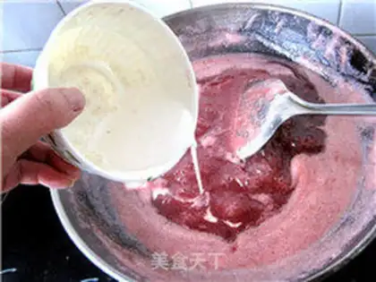 Make Strawberry sauce step 5
