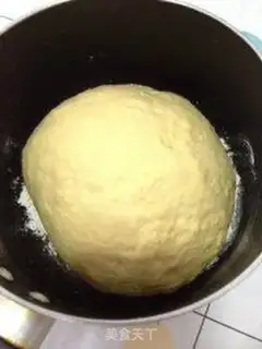 Make Yellow rose roll step 0