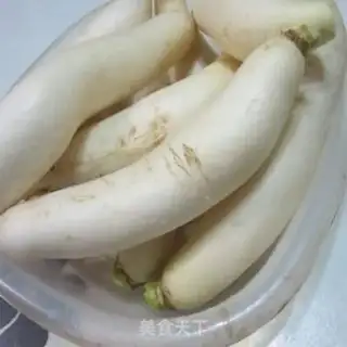 Make Dry radish step 0