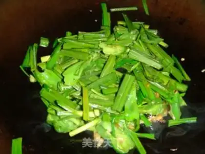 Make Garlic duck eggs step 5