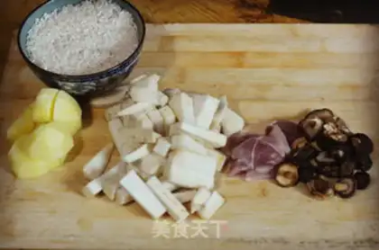 Make Cheese and potatoes and mushrooms step 0