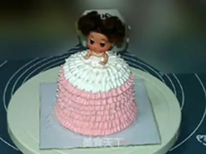Make A flower cake step 22