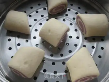 Make Chip rolls step 11