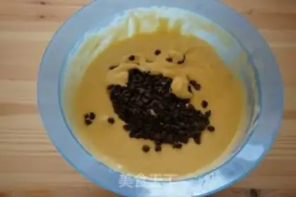 Make French yogurt cake step 4