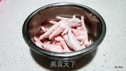 Make Frozen chicken claws step 0