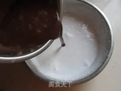 Make The rose mochamus cake step 10