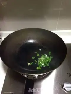 Make The mushrooms are white step 1