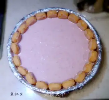 Make Strawberry cheese mousse cake step 6
