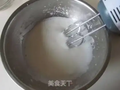 Make The rose mochamus cake step 18