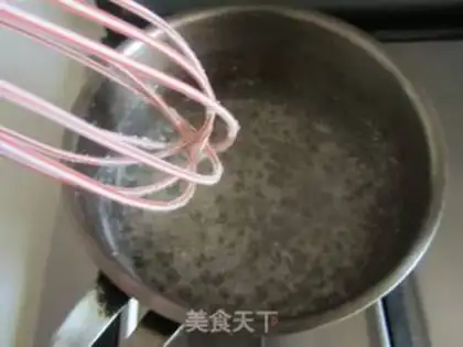 Make The rose mochamus cake step 20
