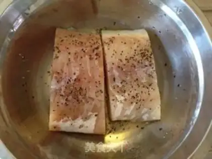 Make Fried cod with mashed potatoes step 1