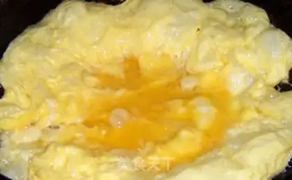 Make Fried eggs step 3