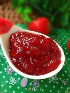 Make Homemade healthy strawberry sauce step 10