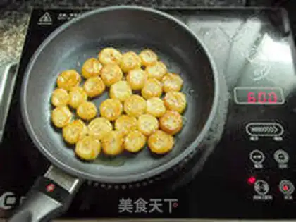 Make Banana sandwich step 2