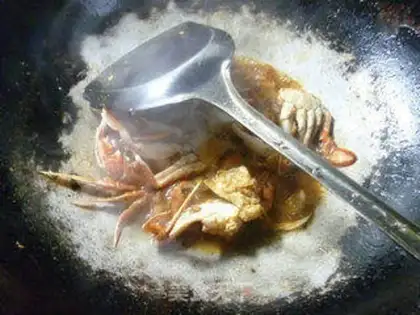 Make Crabs with green peppers step 6