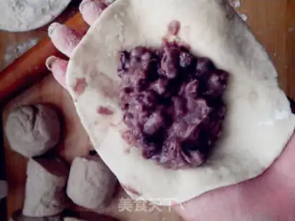 Make Frozen bean bun step 16