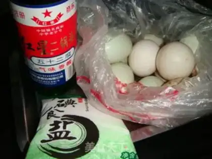 Make Homemade salt duck eggs step 0