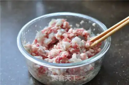Make Shrimp cuisine for soup step 2