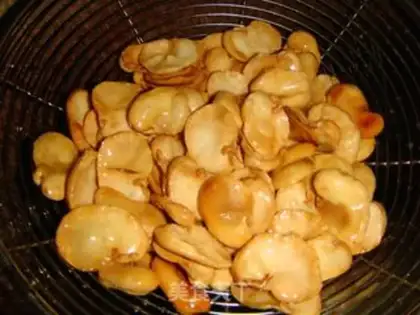 Make Hanging frost bean petals step 5