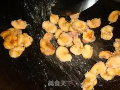Make Hanging frost bean petals step 9