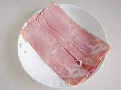 Make The golden pin bacon roll step 2