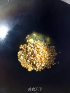 Make Homemade popcorn step 3