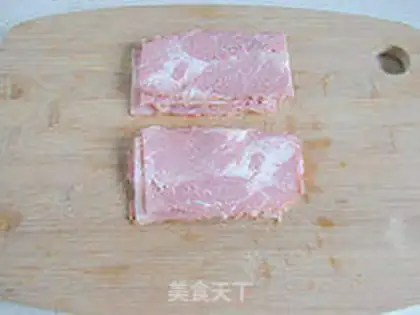 Make The golden pin bacon roll step 3