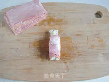 Make The golden pin bacon roll step 5